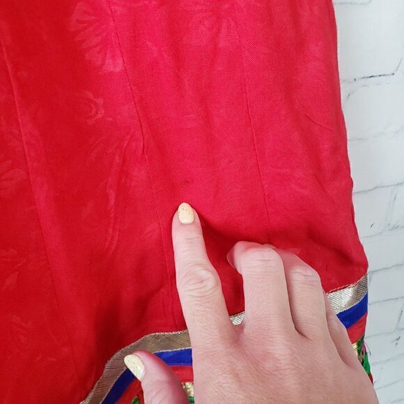 Varsha India Mart Girls Dress Size 26cm 5 / 6 Red Embroidered Lined - Picture 3 of 12